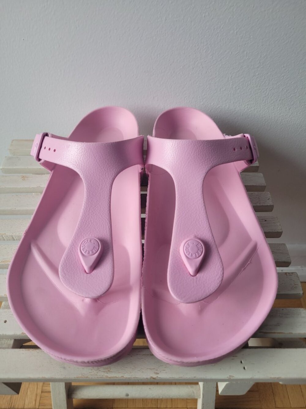 Birkenstock "Gizeh" Eva Fondant Pink Sandlas-Size 40
